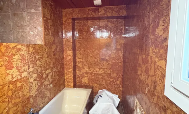 Avant / après d’une rénovation complète de salle de bain 🔨✨ à Saint-Nazaire, Guérande, GUIHO PLOMBERIE